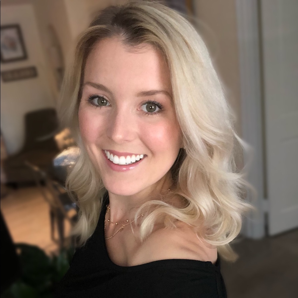 Meet your Posher, Lydia